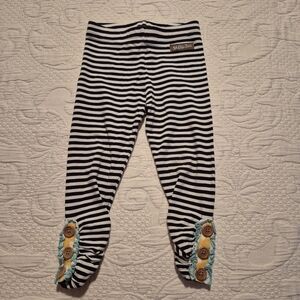 Matilda Jane with Ganna Gaines girls size 2 striped black white ruched ankle